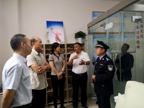 “爱之家”工作站现场。 